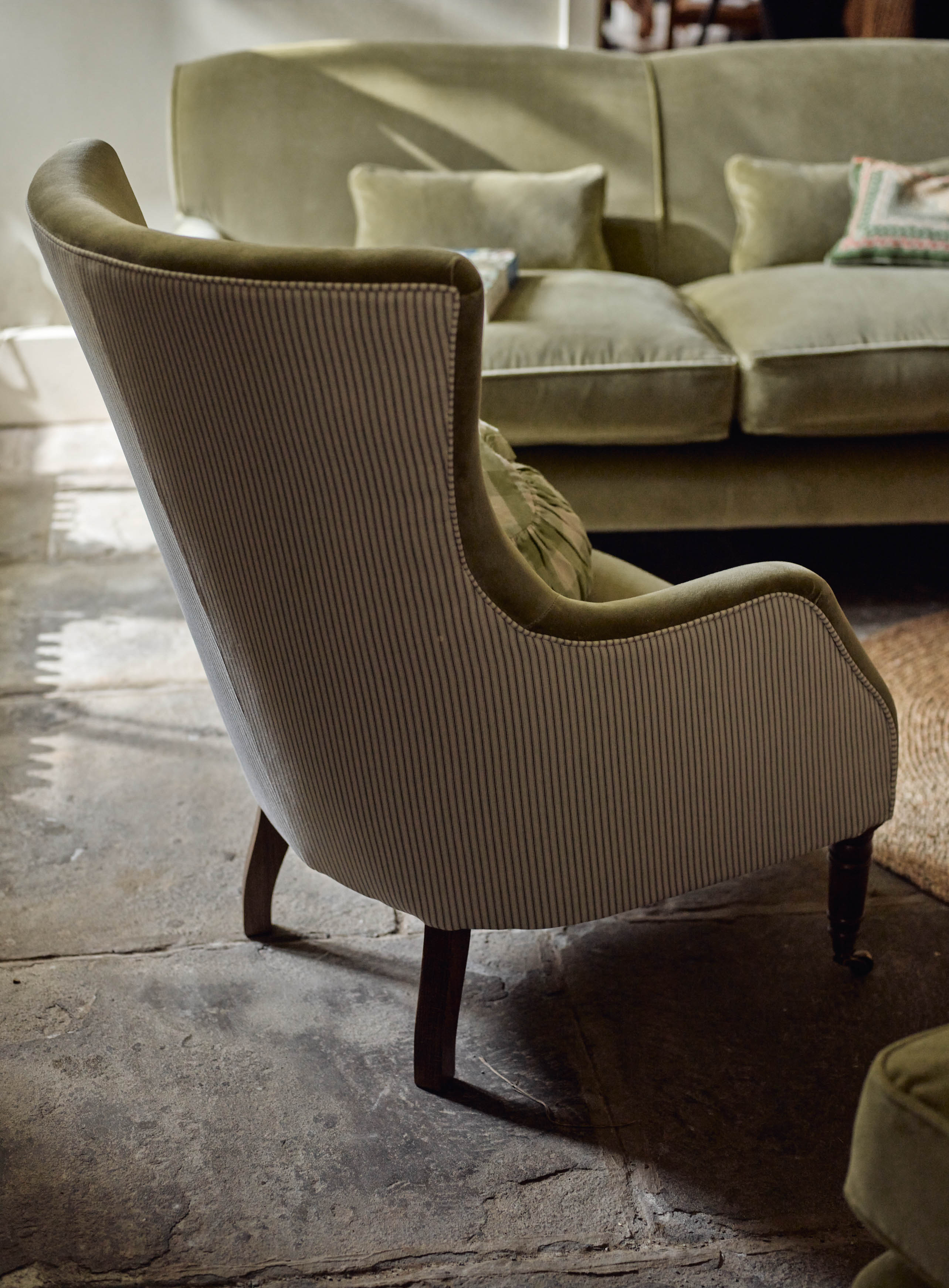 Fauteuil à oreilles Bromley, coton parchemin