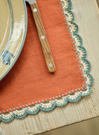 Set de table en lin à bordure crochetée, lot de deux