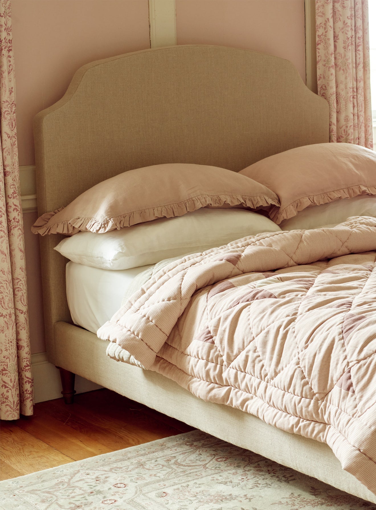 Lit Sloane, motif taupe à rayures Heritage