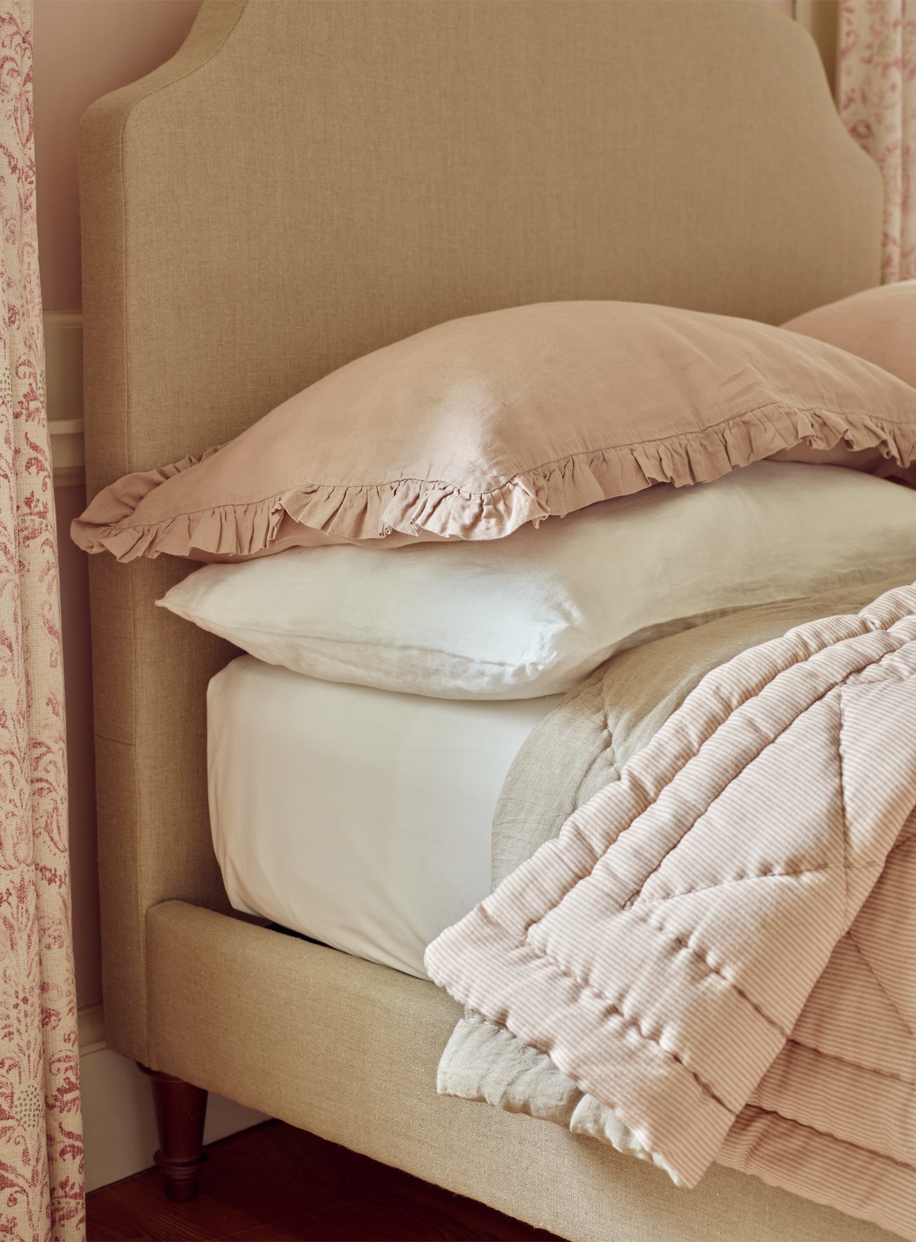 Lit Sloane, motif taupe à rayures Heritage