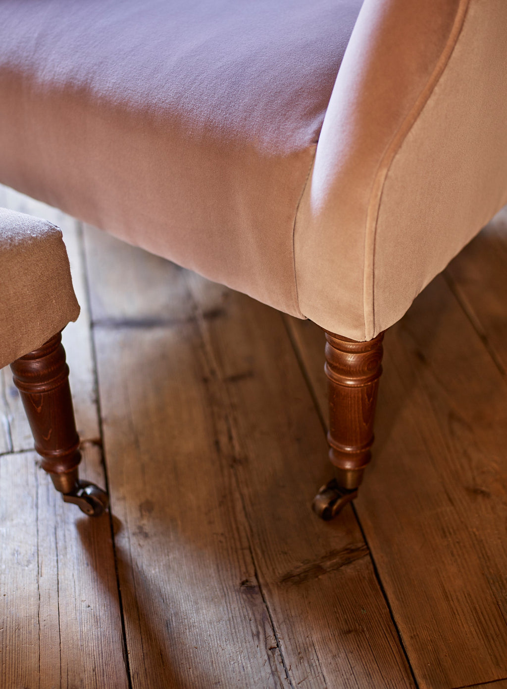 Fauteuil à oreilles Bromley, lin rouille