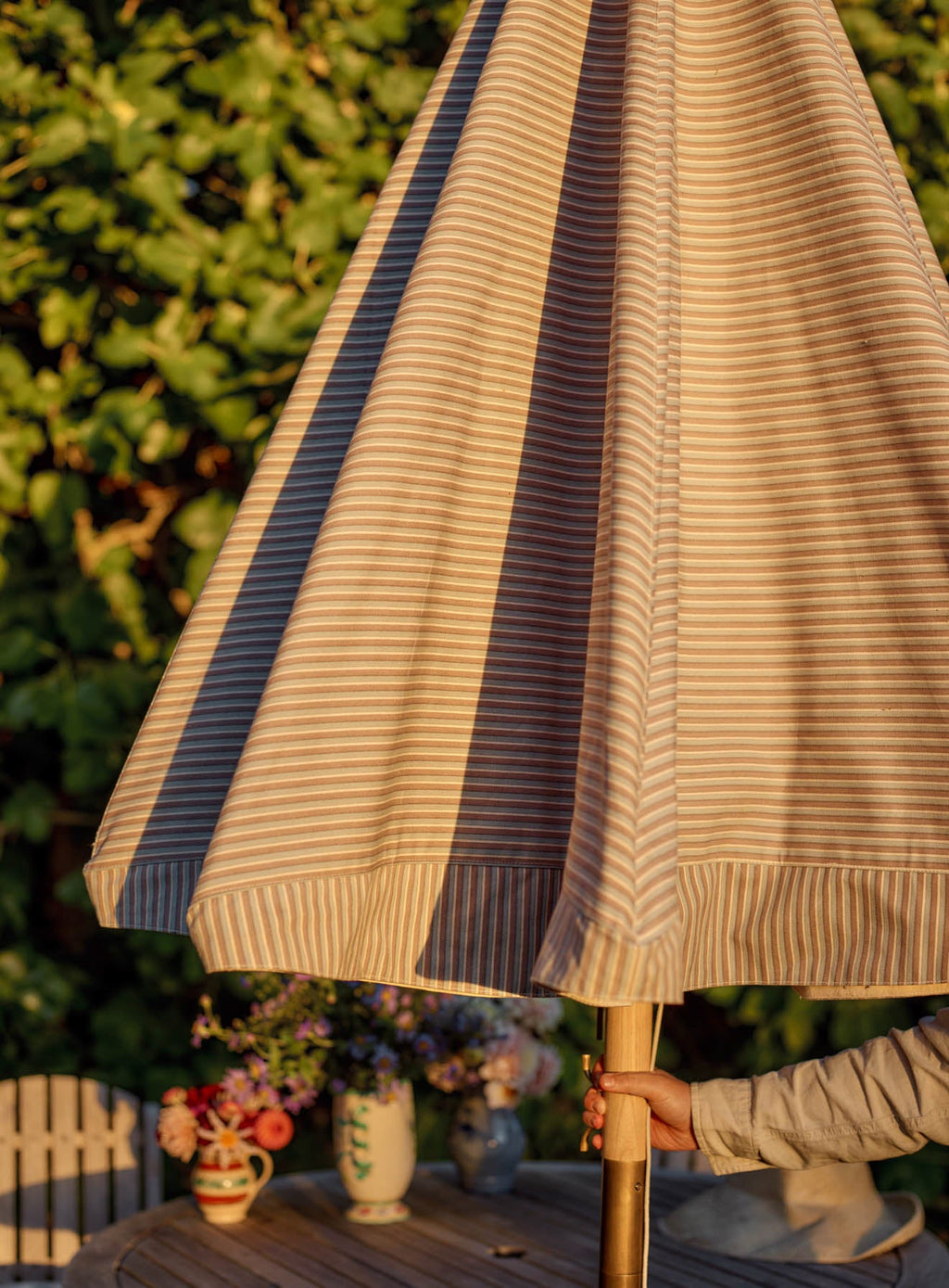 Parasol Polperro, rayures bleues